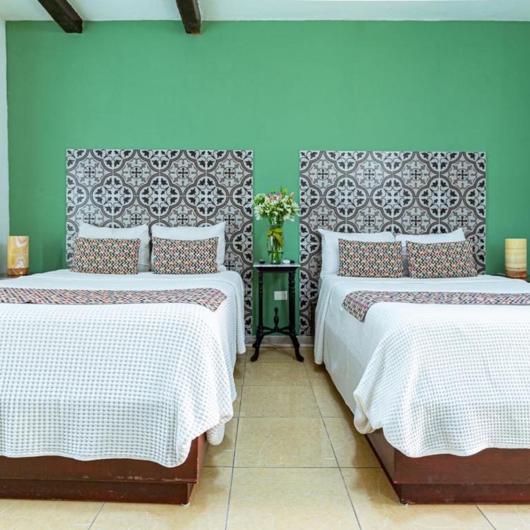 Viva Merida Hotel Boutique - Superior Triple Room - 2