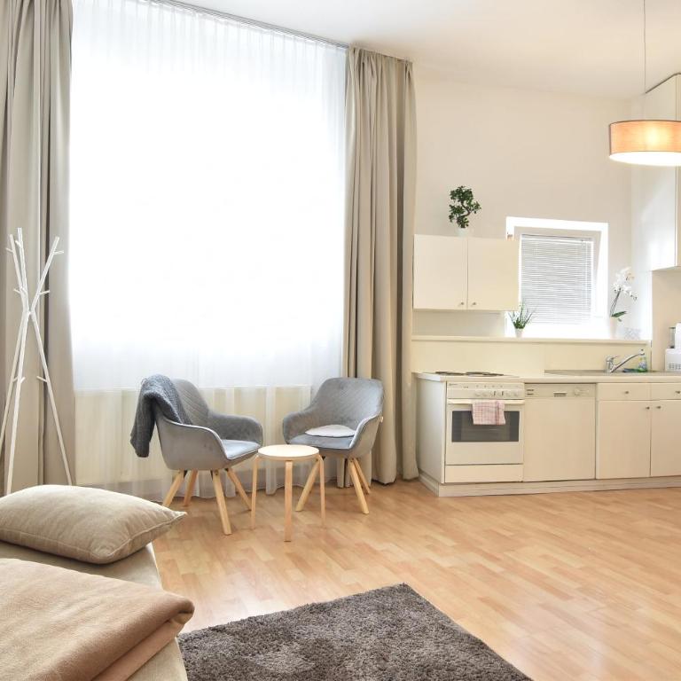 Hidden Gem in Central Innsbruck with free Parking - Apartment - 9