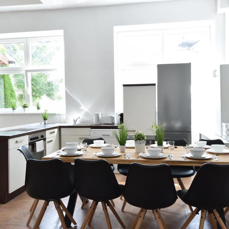 Big Wilten Apartment with free parking- Central and Peaceful - Apartment - 13