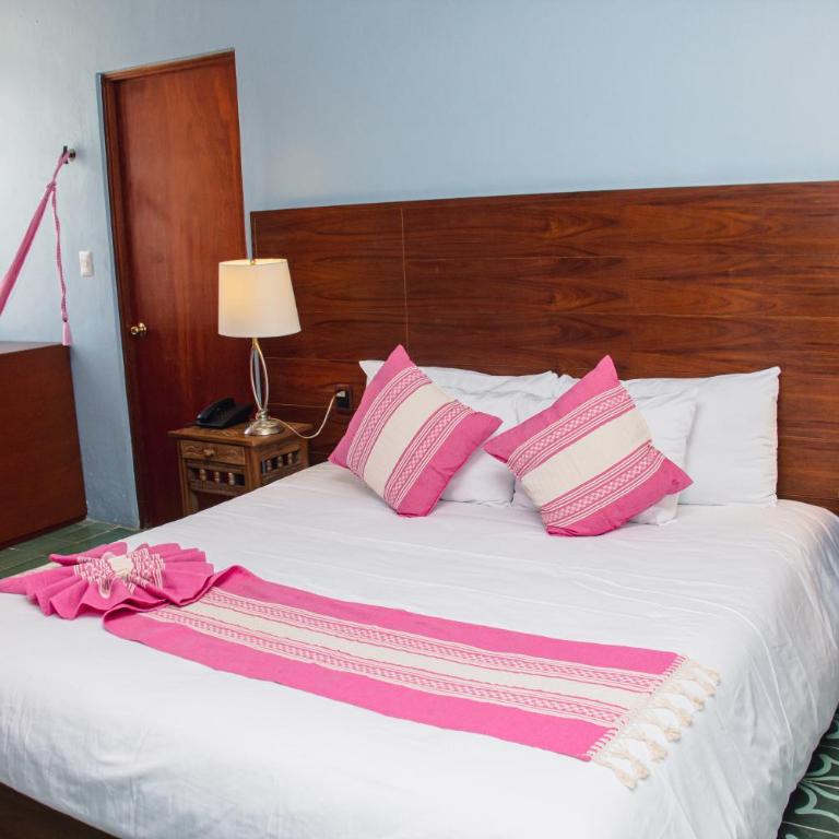 Hotel Marionetas - Suite Lit King-Size - 12