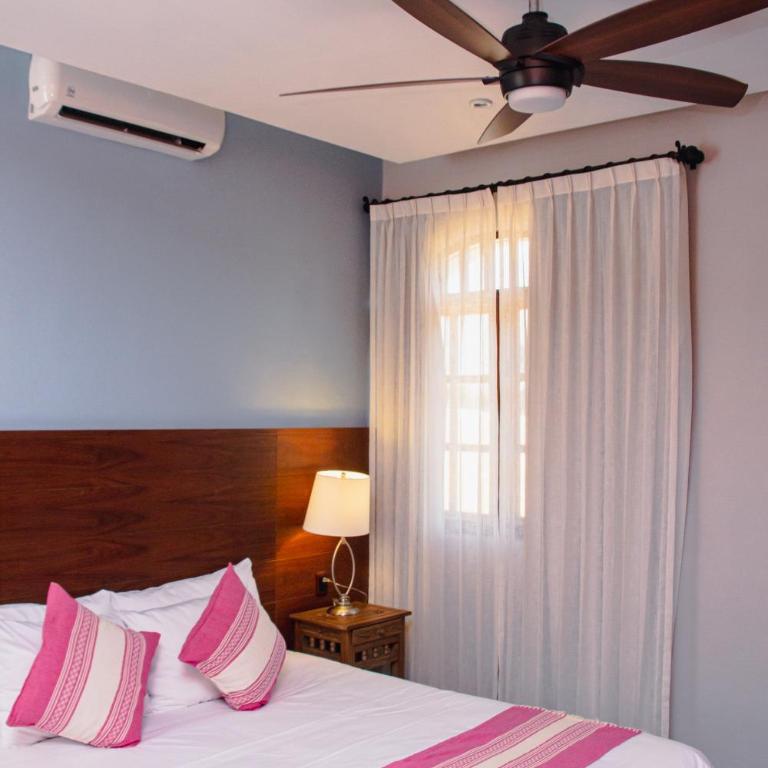 Hotel Marionetas - Suite Lit King-Size - 10