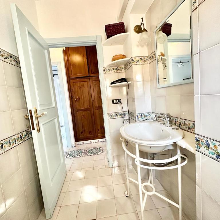 Molo Sea View Apartment - Appartamento con 2 Camere da Letto - 20