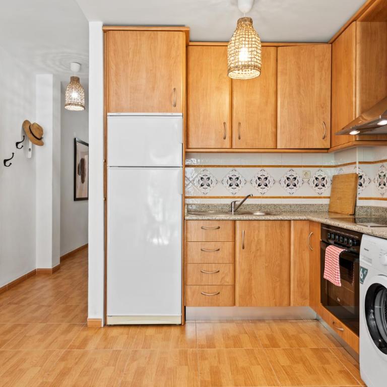 Fuengirola Cozy apartment by Costarentals- Ref 207 - Apartamento de 1 dormitorio - 9
