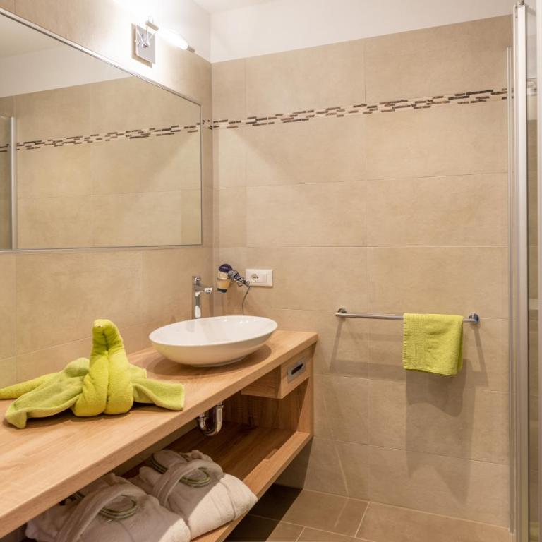 Hotel Meinhardt - Camera Matrimoniale Comfort - 3