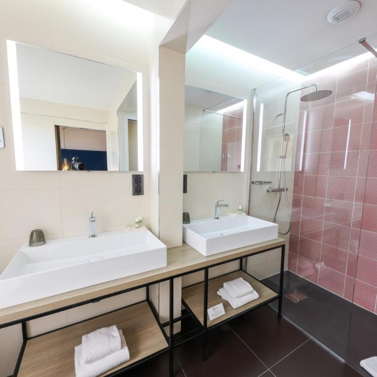 Hotel Onda - Chambre Double ou Lits Jumeaux Deluxe - Vue sur Ville - 3