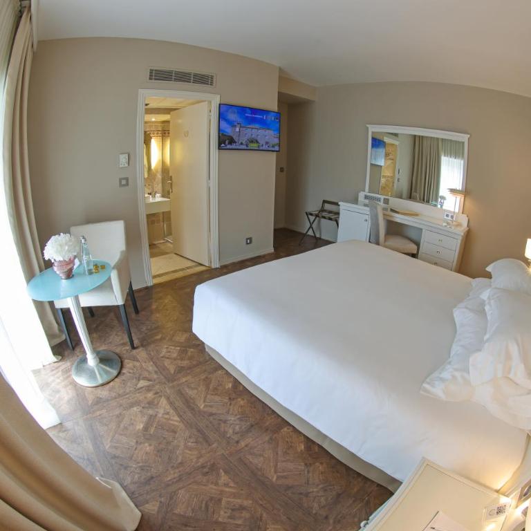 Hôtel L'Abbaye - Chambre Supérieure - Vue sur Mer - 4