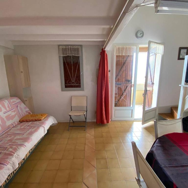 Appartement en bord de mer avec mezzanine, balcon et parking privé à Port Leucate, 6 couchages - FR-1-81-482 - Apartamento (6 adultos) - 10
