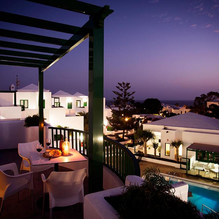 Apartamentos El Guarapo - Apartamento de 2 dormitorios con vistas al mar - 11