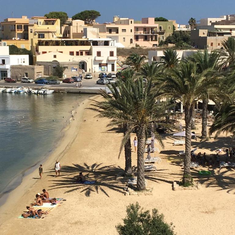 Attico sul Porto Vecchio - Lampedusa - Casa con 3 Camere da Letto - 9
