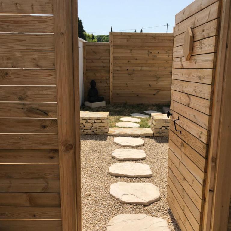 Le Zen, maison paisible avec parking gratuit - Maison 1 Chambre - 28