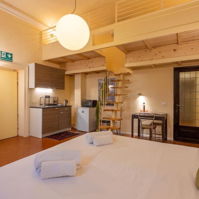 Secret Garden Firenze B&B - Monolocale Familiare - 9