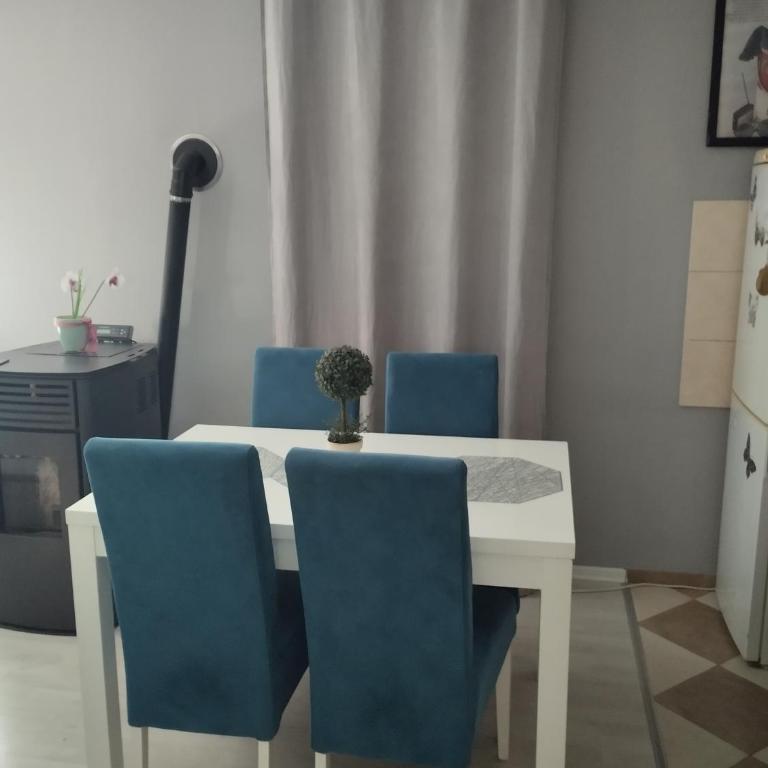 all seasons 2 - Two-Bedroom Apartment - 1