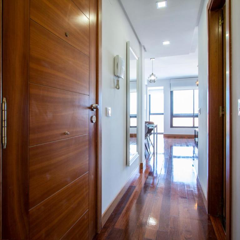 Apartamentos Castilla Luz Business - Superior Apartment - 23