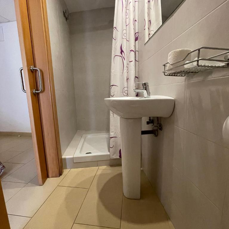 P&R hostals Codolar - Habitación Doble - 2 camas - 6