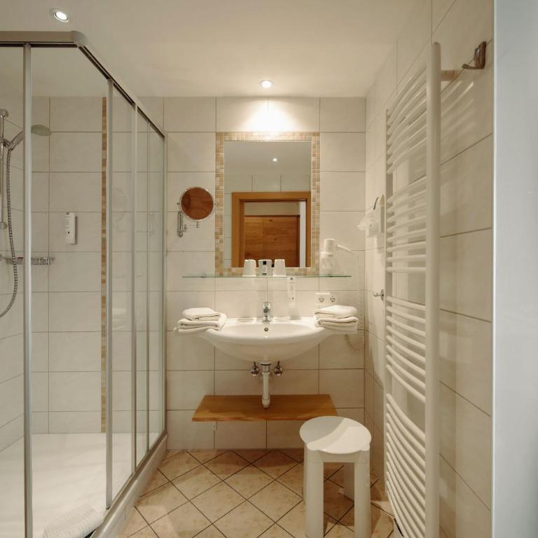 Hotel Waldfrieden - Standard Doppelzimmer - 1