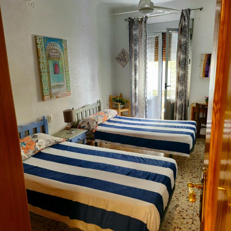 Guest House Capitan Meca - Budget Twin Room - 1