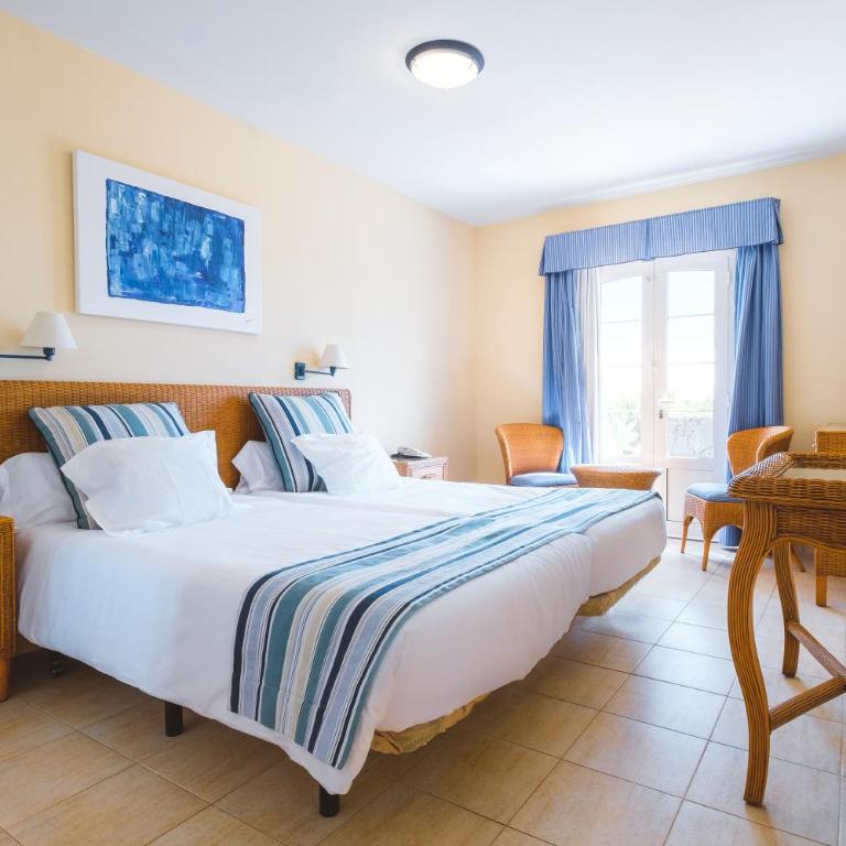 Apartamentos LIVVO Coloradamar - Apartamento de 2 dormitorios con bañera de hidromasaje - 10