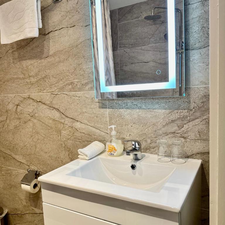 Haus Maria - Familiensuite mit Balkon - 9