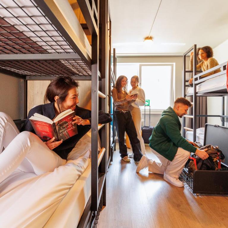 a&o München Hackerbrücke - Posto Letto in Dormitorio per 8 Persone - 4