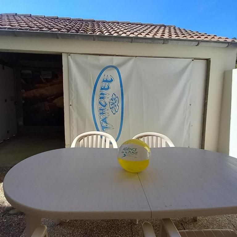 Appartement Calme avec Terrasse et Garage à Saint-Jean-de-Monts - FR-1-323-145 - Apartment (4 Erwachsene) - 8