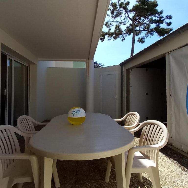 Appartement Calme avec Terrasse et Garage à Saint-Jean-de-Monts - FR-1-323-145 - Apartment (4 Erwachsene) - 9