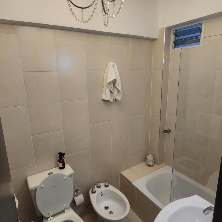 Moderno departamento con garage en centro de Salta - Apartamento de 2 dormitorios - 10