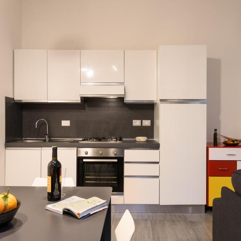 Guelfa 14 - Two-Bedroom Apartment - 2