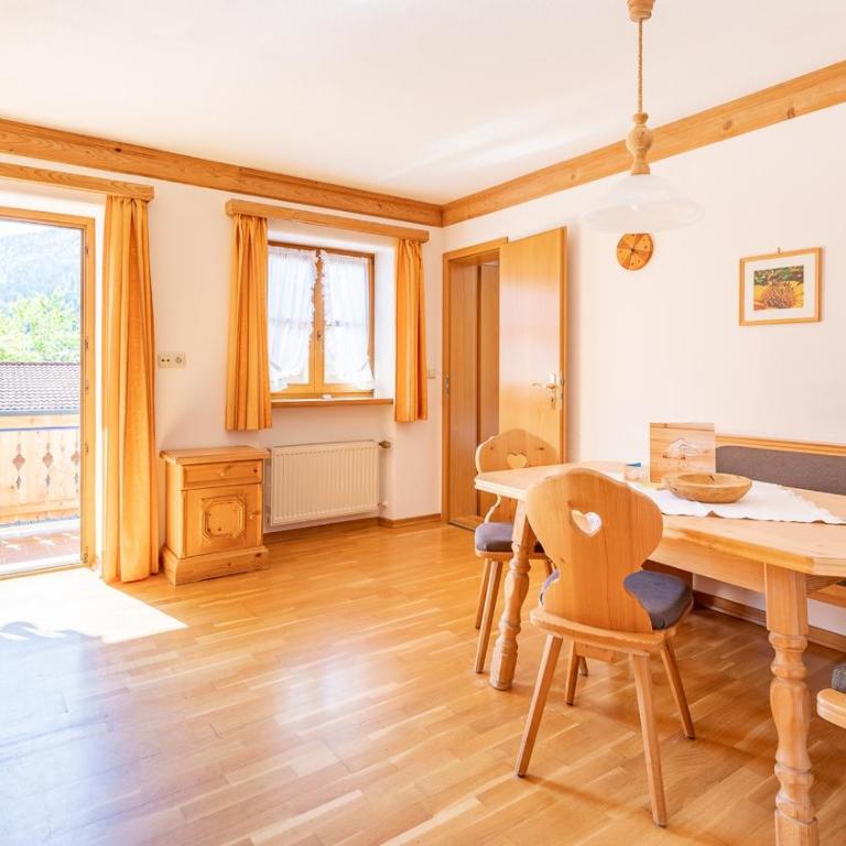 Demelhof - Apartment mit 2 Schlafzimmern - 1