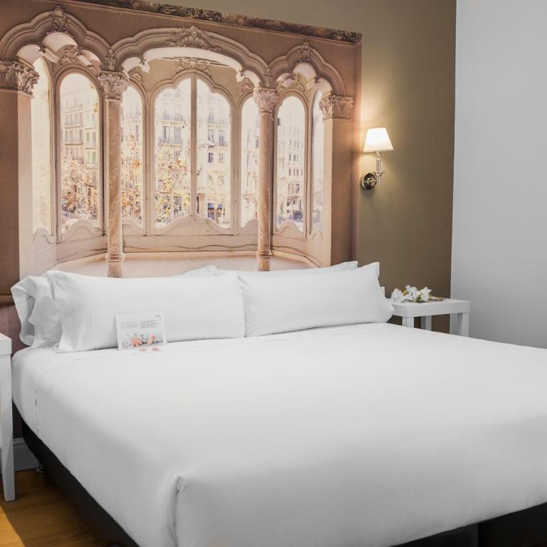Mesón Castilla Atiram Hotels - Superior Double Room - 1