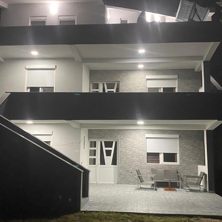 Villa D&S - Suite sa 2 Spavaće Sobe - 3