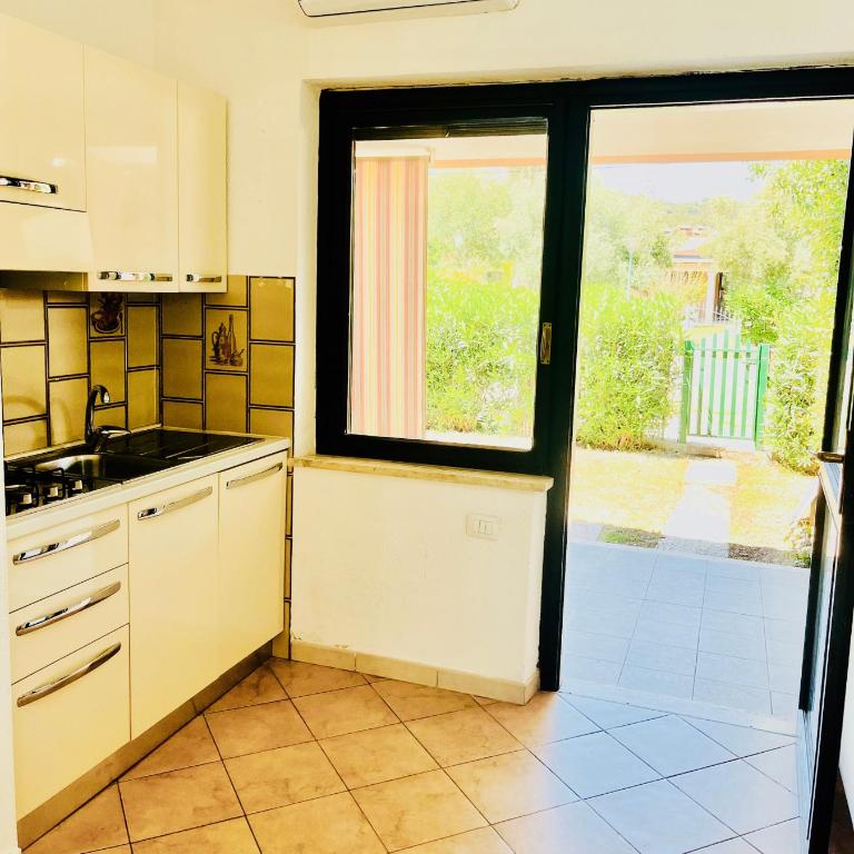 20 steps from the beach VILLINO STECU - Casa con 1 Camera da Letto - 18