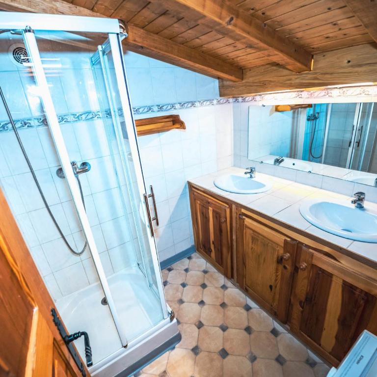 Appartement duplex confort 8 pers · Proche pistes · Animaux admis - FR-1-502-356 - Apartment - 13