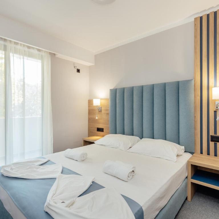 HOTEL TALIA - Superior Double or Twin Room - 1