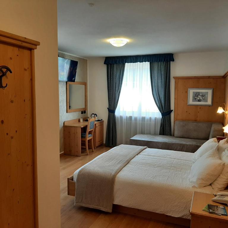Hotel Garni Arnica - Camera Matrimoniale Deluxe - 7