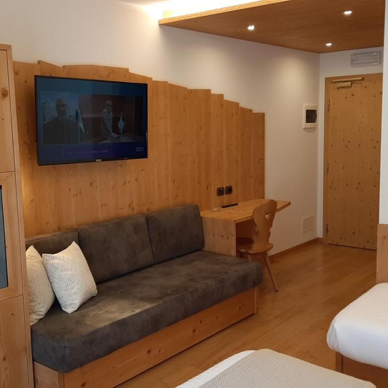 Hotel Garni Arnica - Camera Queen Superior - 4
