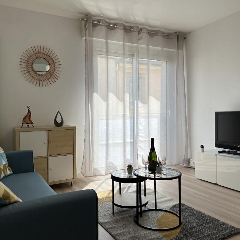 T2 Centre ville avec parking gratuit - Appartamento con 1 Camera da Letto - 2
