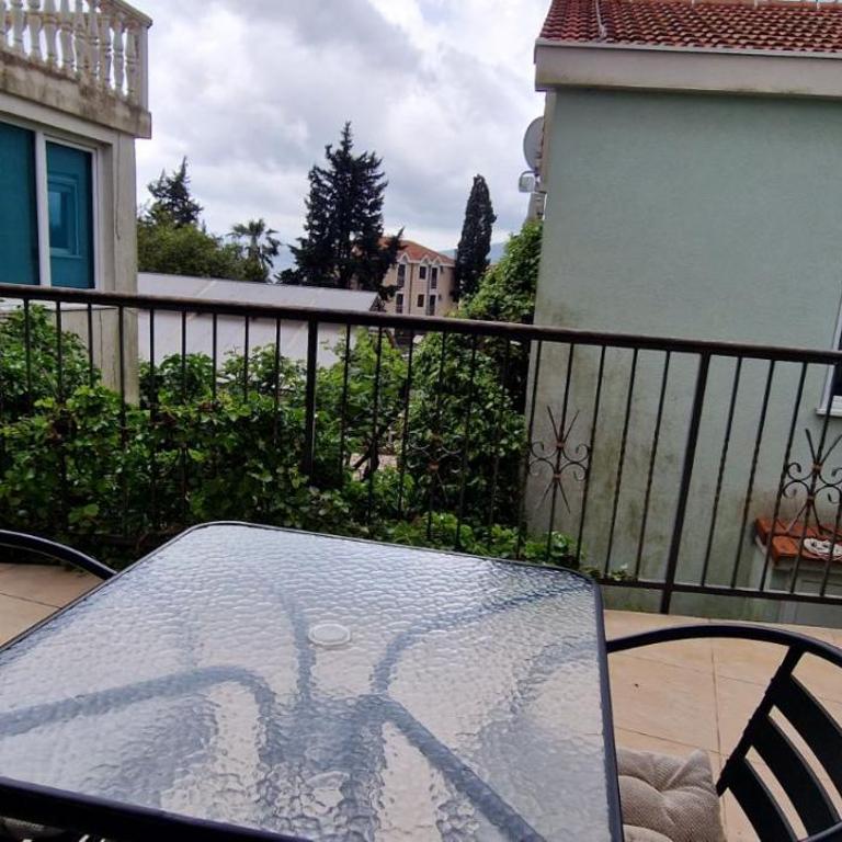 Apartmani Komatina Đenovići 2 - One-Bedroom Apartment - 37