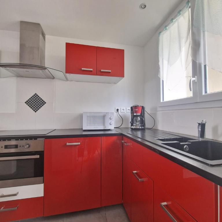 BONCOIN - Apartment mit 2 Schlafzimmern - 3