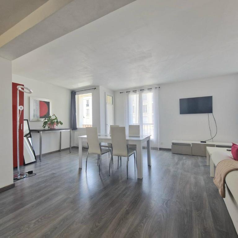 BONCOIN - Apartment mit 2 Schlafzimmern - 8