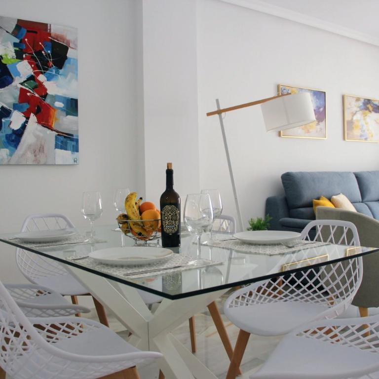 Rock Bay 22 - Three-Bedroom Apartment - 1