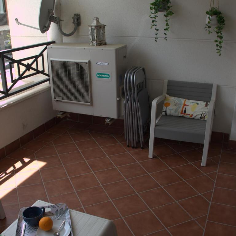 Rock Bay 22 - Three-Bedroom Apartment - 18