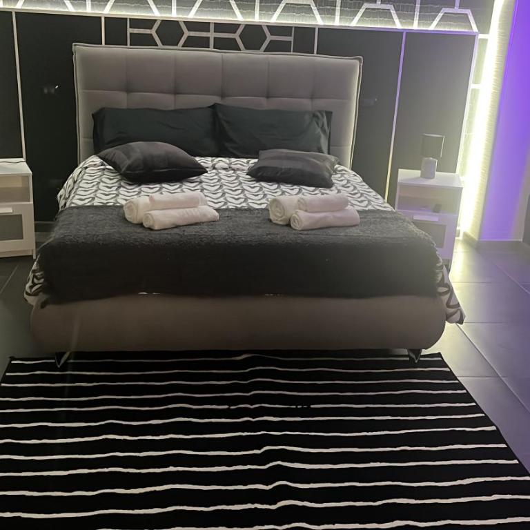 Luxury Suite Mimi - One-Bedroom House - 3