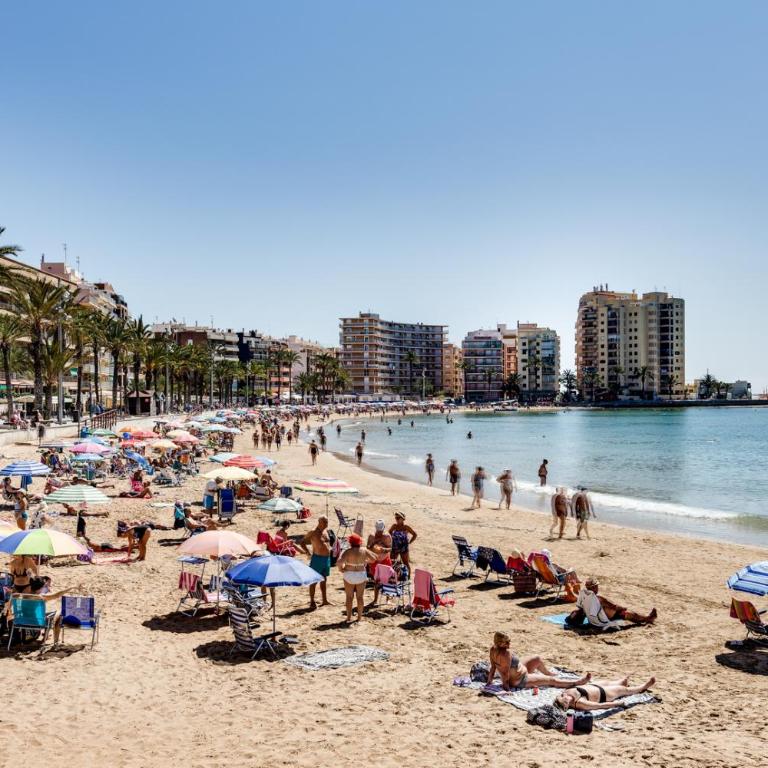HABANERAS - Three-Bedroom Apartment - 54