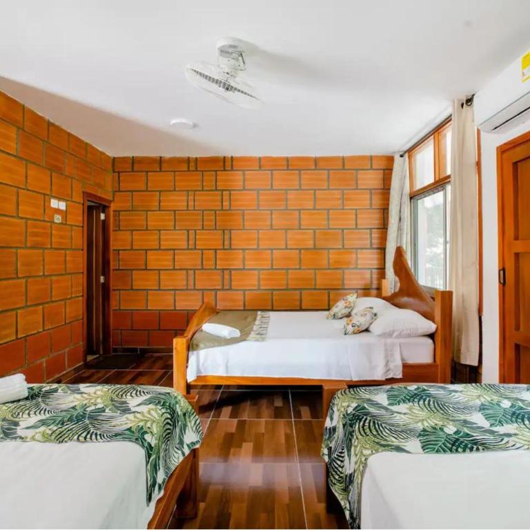 Arca Tayrona Restaurant & Hostal - Habitación Cuádruple Clásica - 4