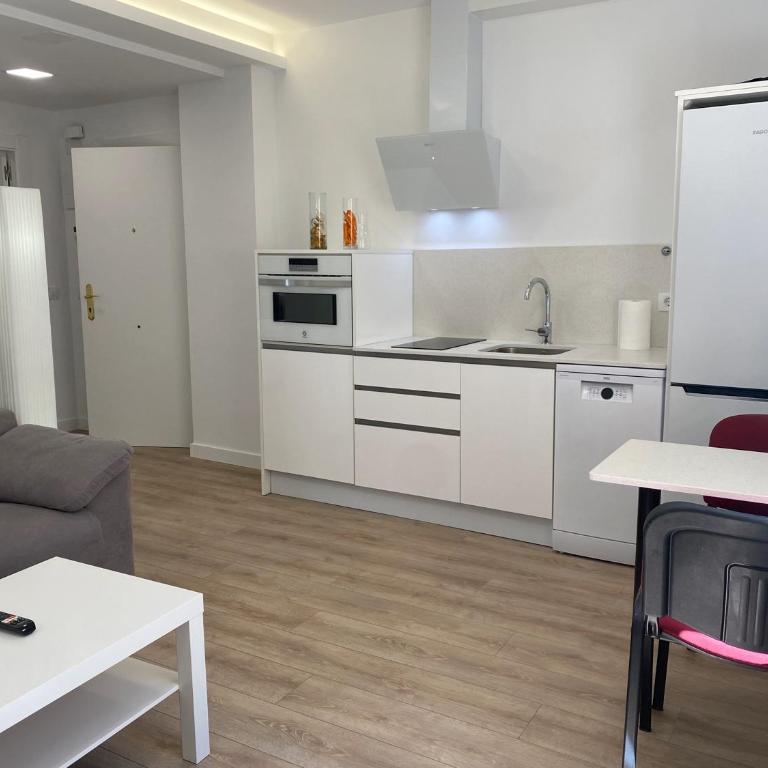Casa Bretón-Gran Vía - Apartamento de 1 dormitorio - 7