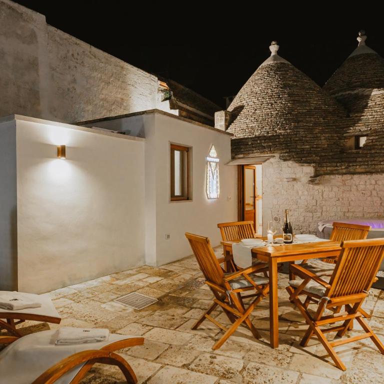 MILESTONES MODERN SUITE TRULLO - Jacuzzi Spa & Relax - Casa con 1 Camera da Letto - 1