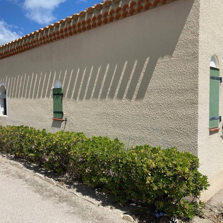 Charmant pavillon T2 avec terrasse et parking privé, près commerces et plage privée au Barcarès - FR-1-81-259 - Villa - 7
