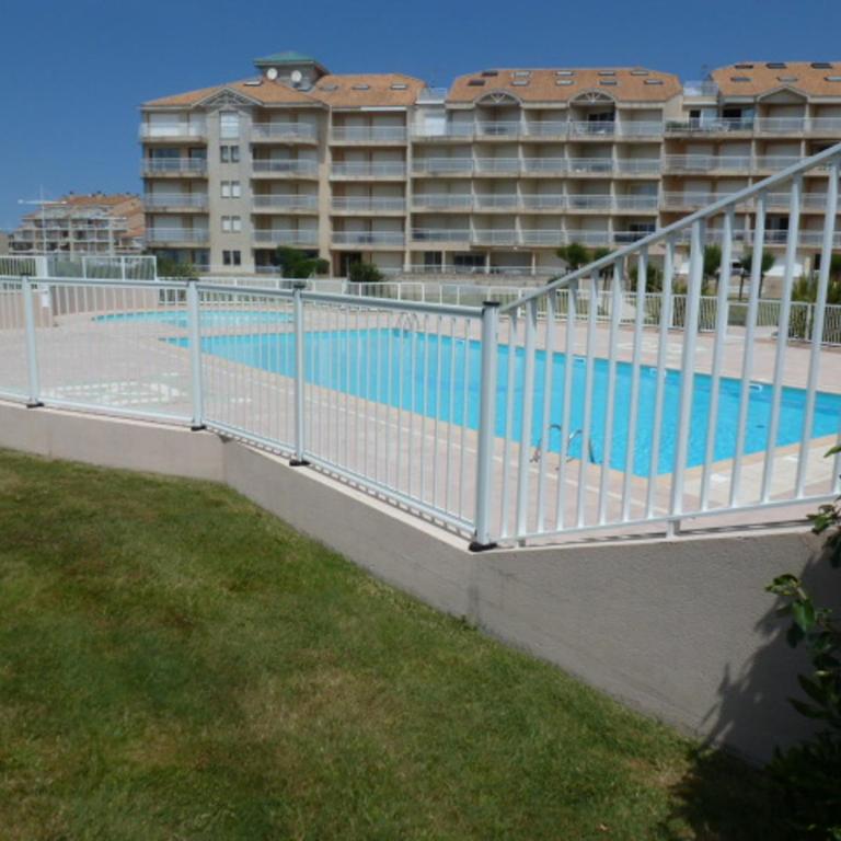 Appartement calme avec piscine à la Chaume - FR-1-197-154 - Apartment (4 Erwachsene) - 3