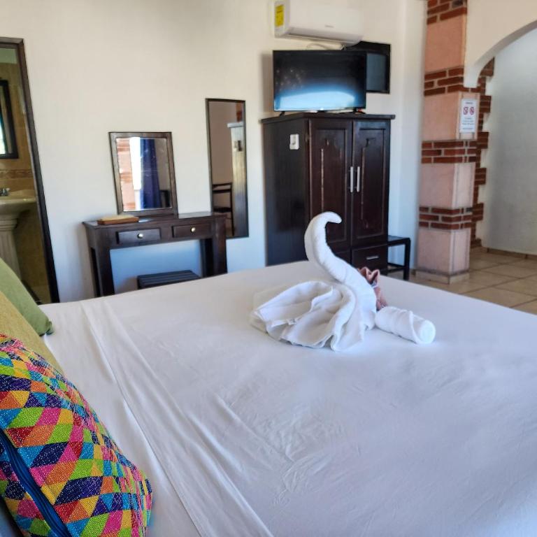 Fitz-Mar - Double Room with Balcony - 6
