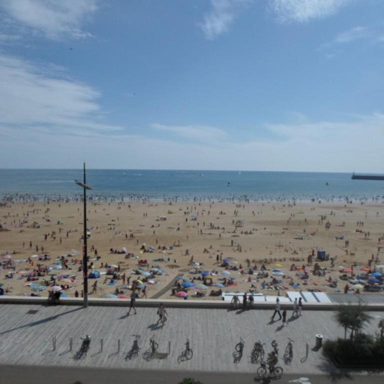 Appartement spacieux face mer avec balcon, proche du centre et commerces - FR-1-197-170 - Appartement (6 Adultes) - 24